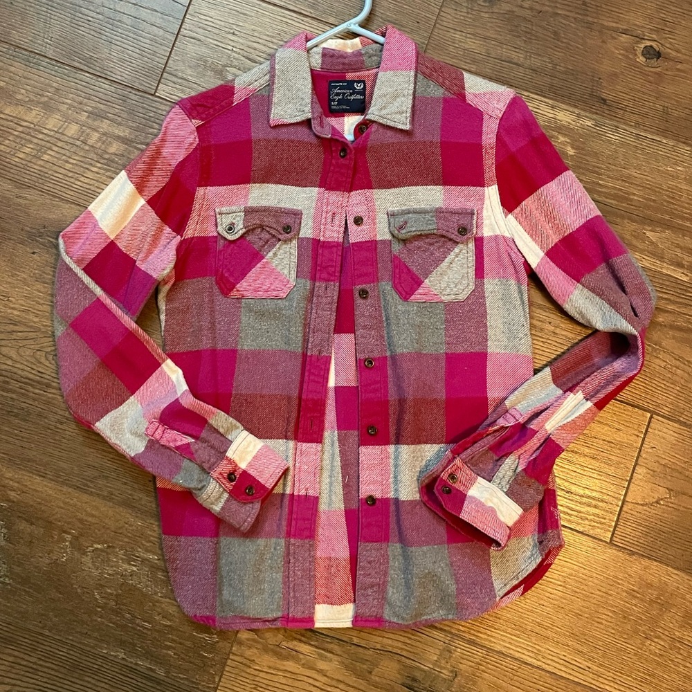 American Eagle Flannel - Size Small